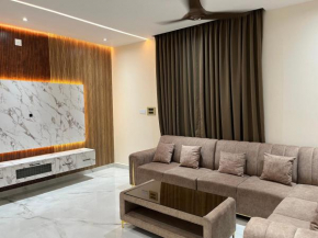 WHITE COTTAGE- Deluxe villa